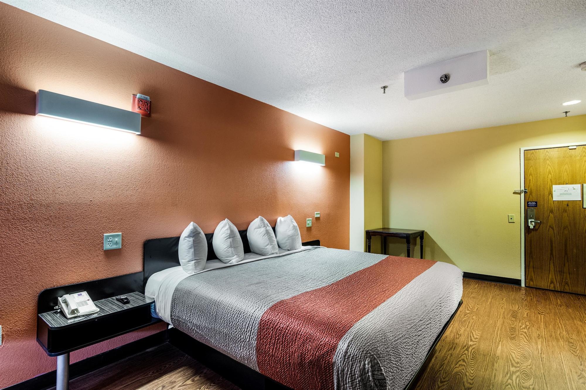 Motel 6-Libertyville, Il Luaran gambar