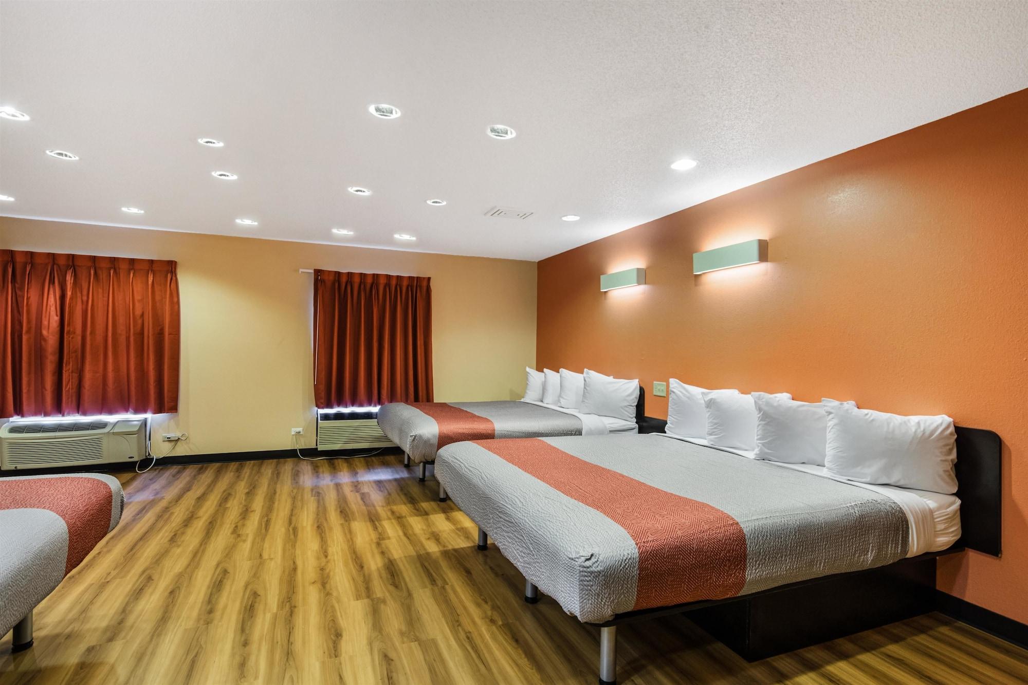 Motel 6-Libertyville, Il Luaran gambar