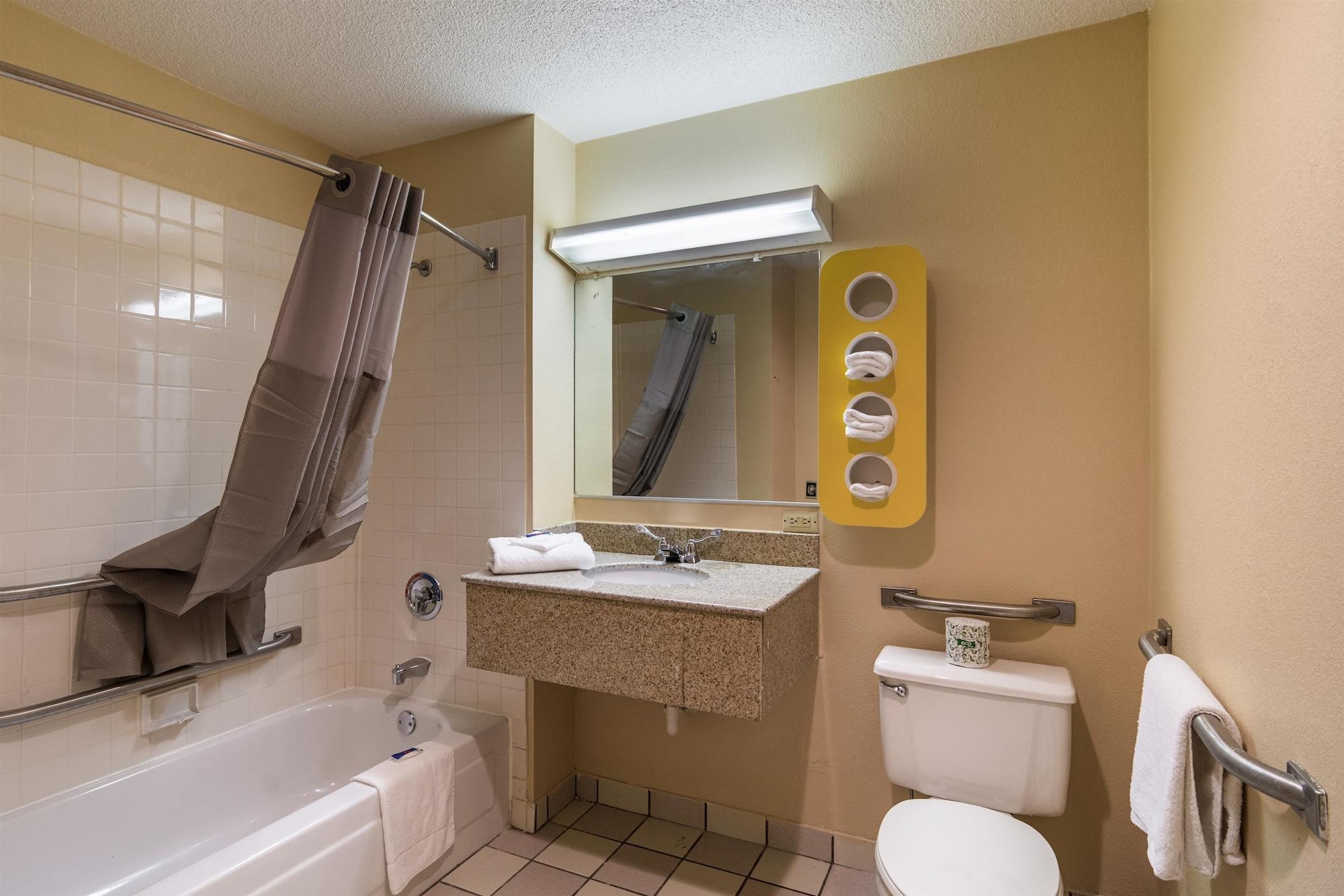 Motel 6-Libertyville, Il Luaran gambar