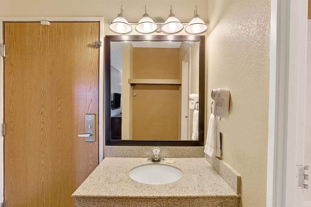 Motel 6-Libertyville, Il Luaran gambar
