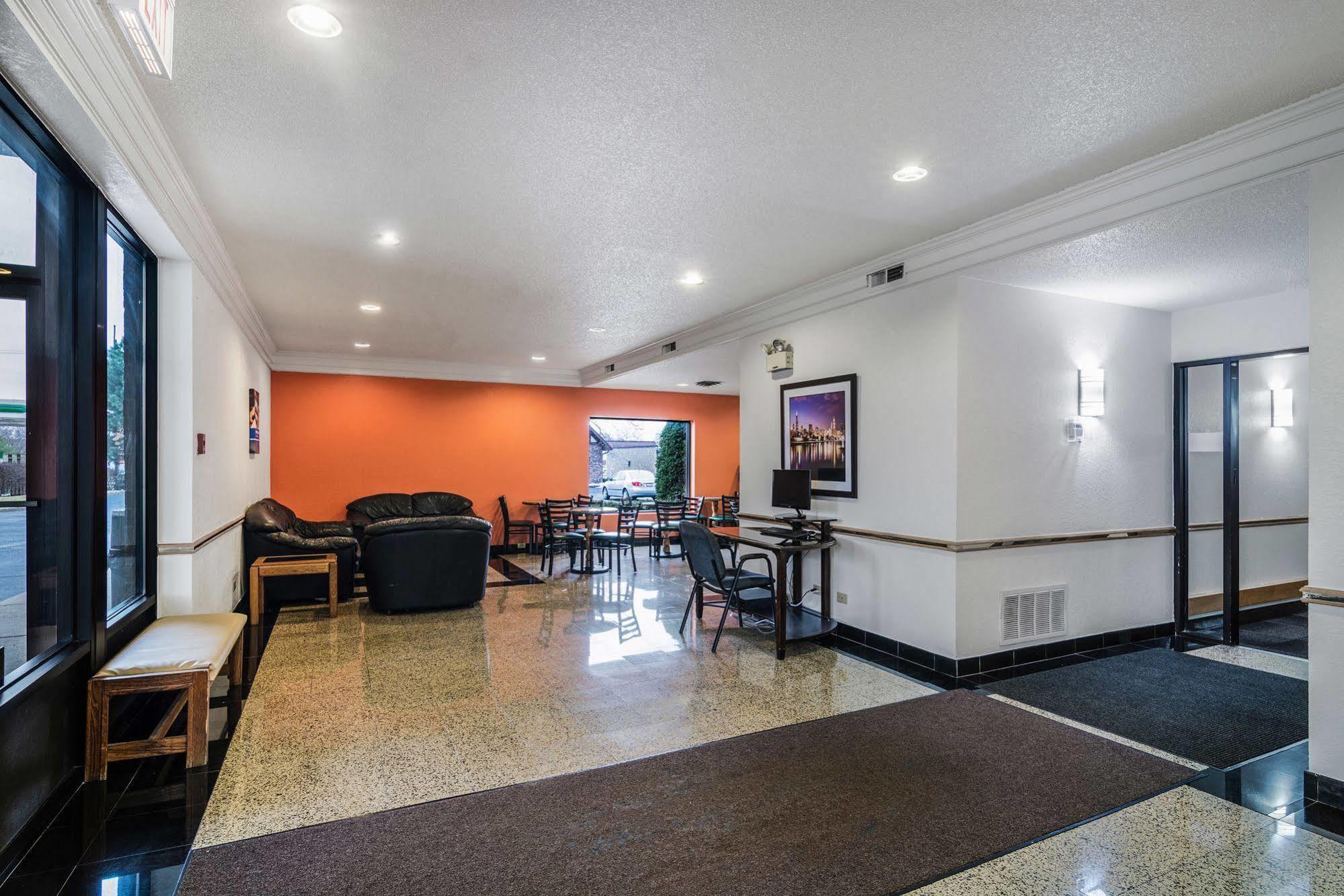 Motel 6-Libertyville, Il Luaran gambar