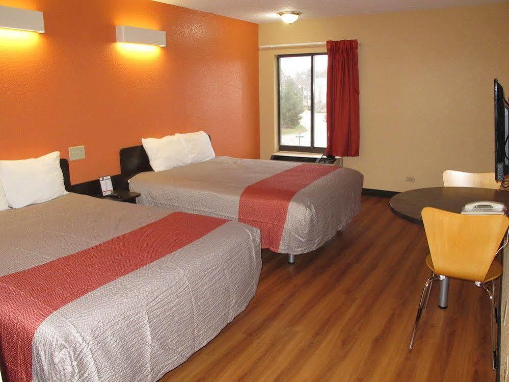 Motel 6-Libertyville, Il Luaran gambar
